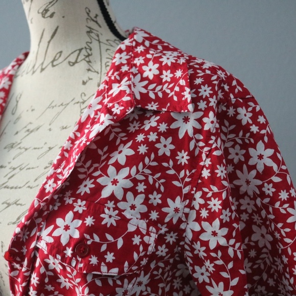 Red And White Floral Camp Shirt - Picture 2 of 3